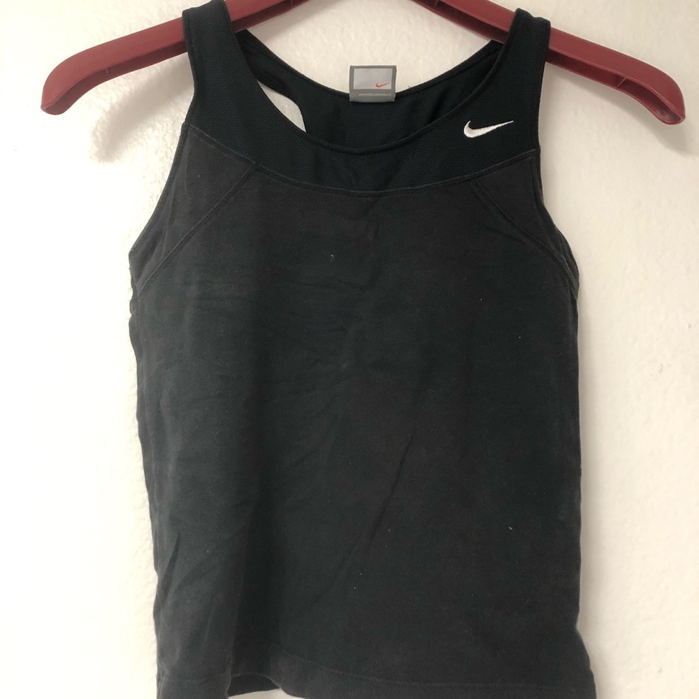 Nike workout tank